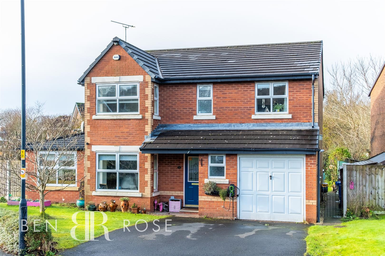 4 bed property in High Bank, Chorley